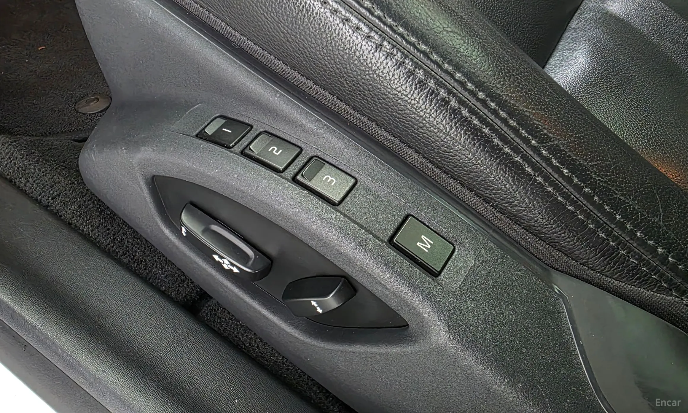 Volvo S60 превью 19