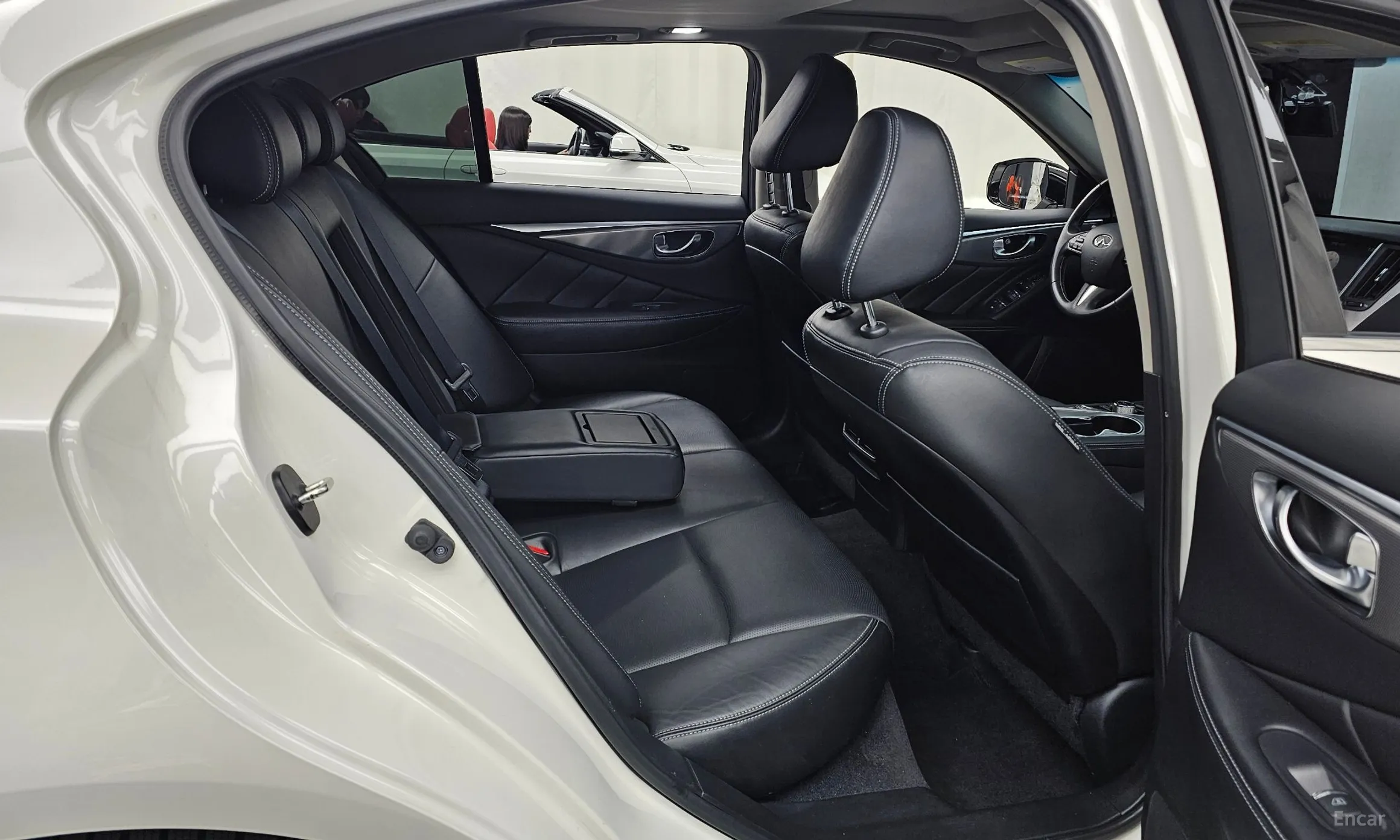 Infiniti Q50 превью 12