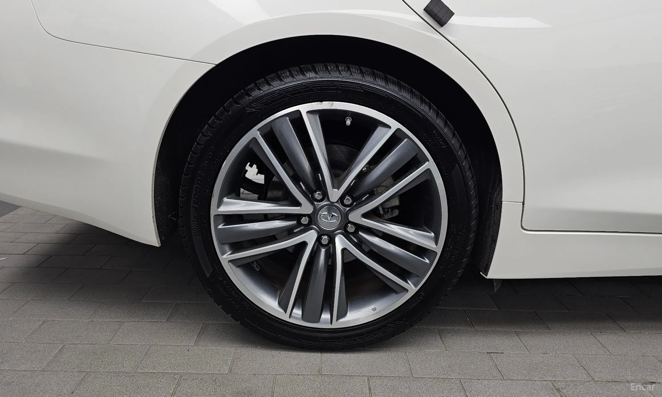 Infiniti Q50 превью 5