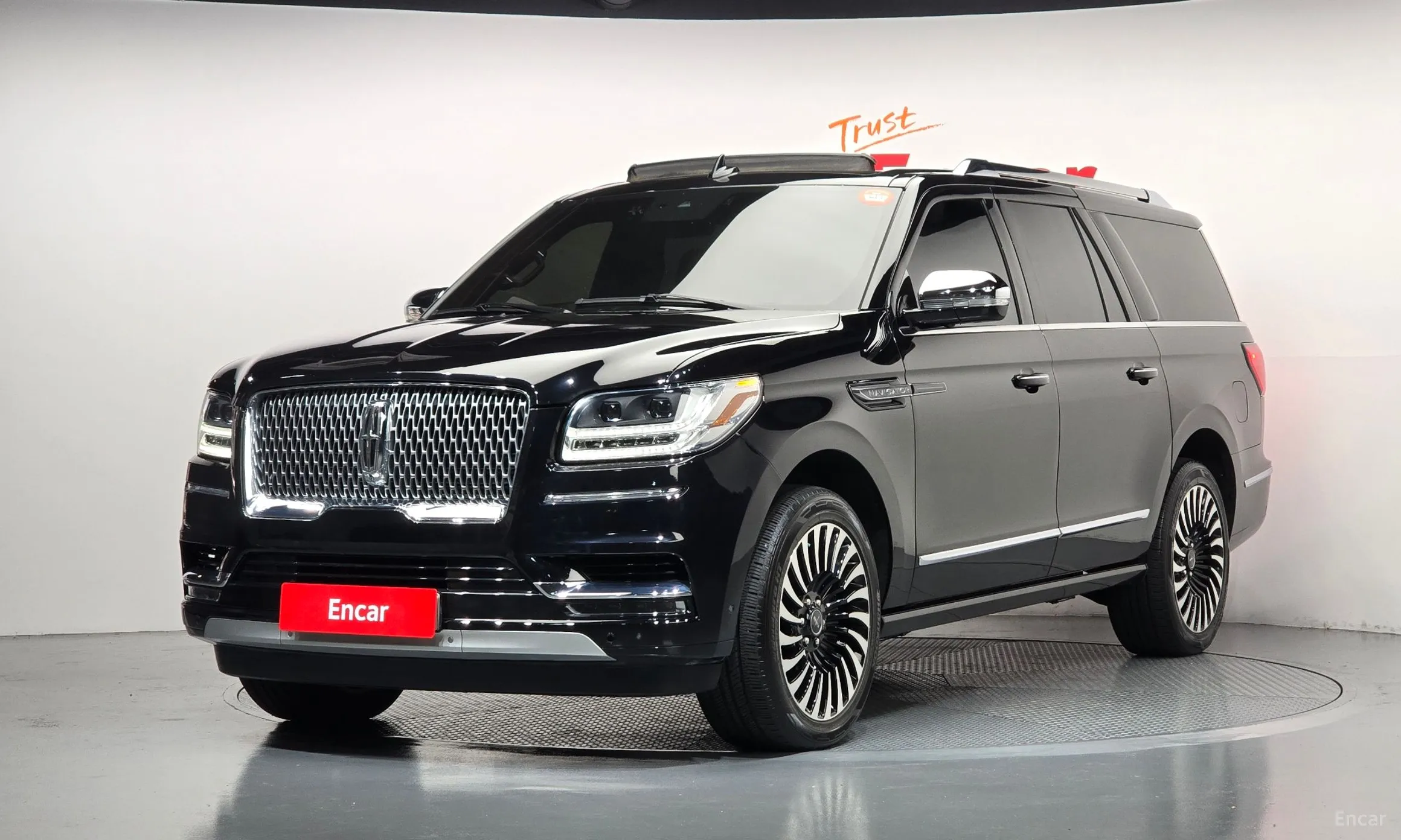 Lincoln Navigator 4th generation
