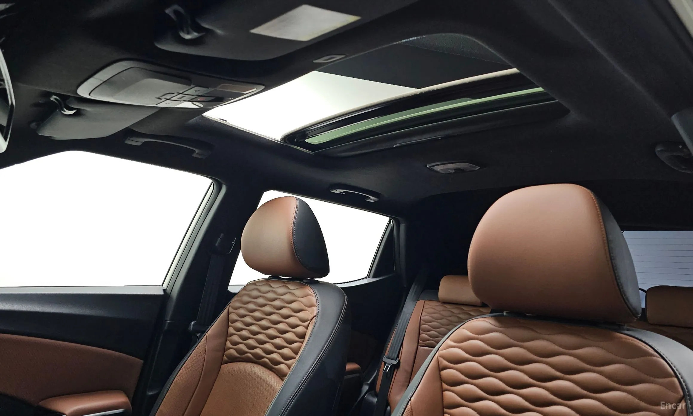 KG Mobility (SsangYong) Tivoli Armor превью 18