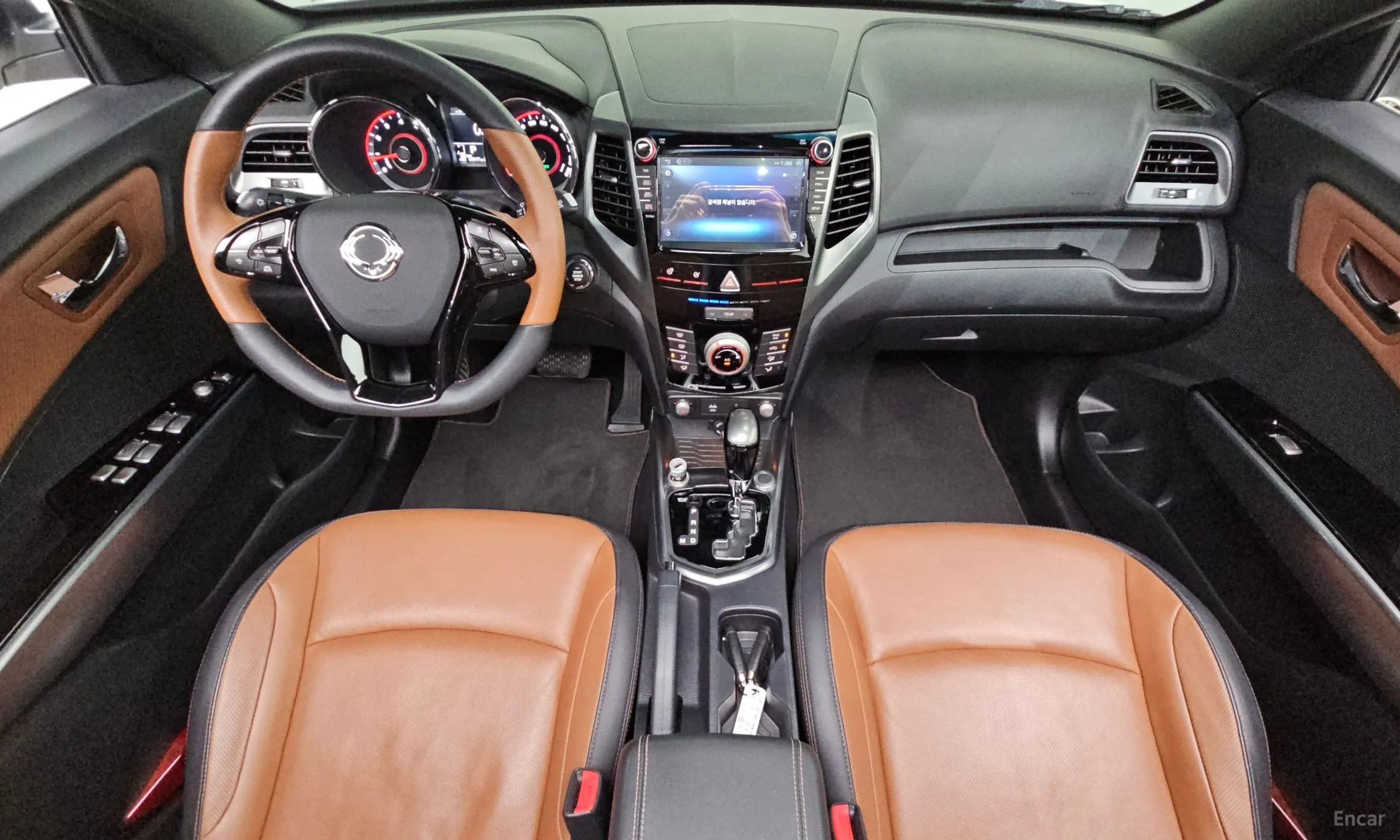 KG Mobility (SsangYong) Tivoli Armor превью 7