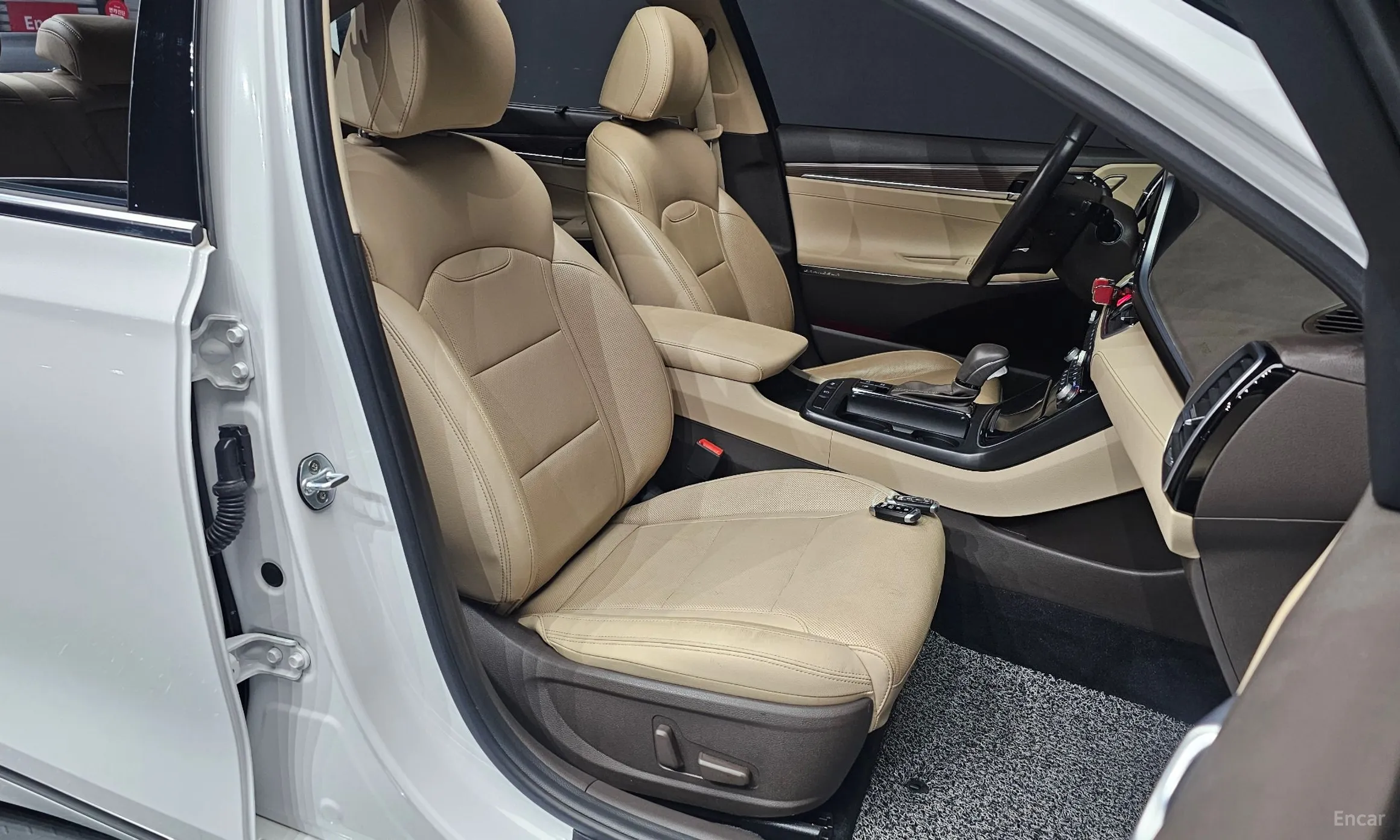 Hyundai Grandeur IG превью 12