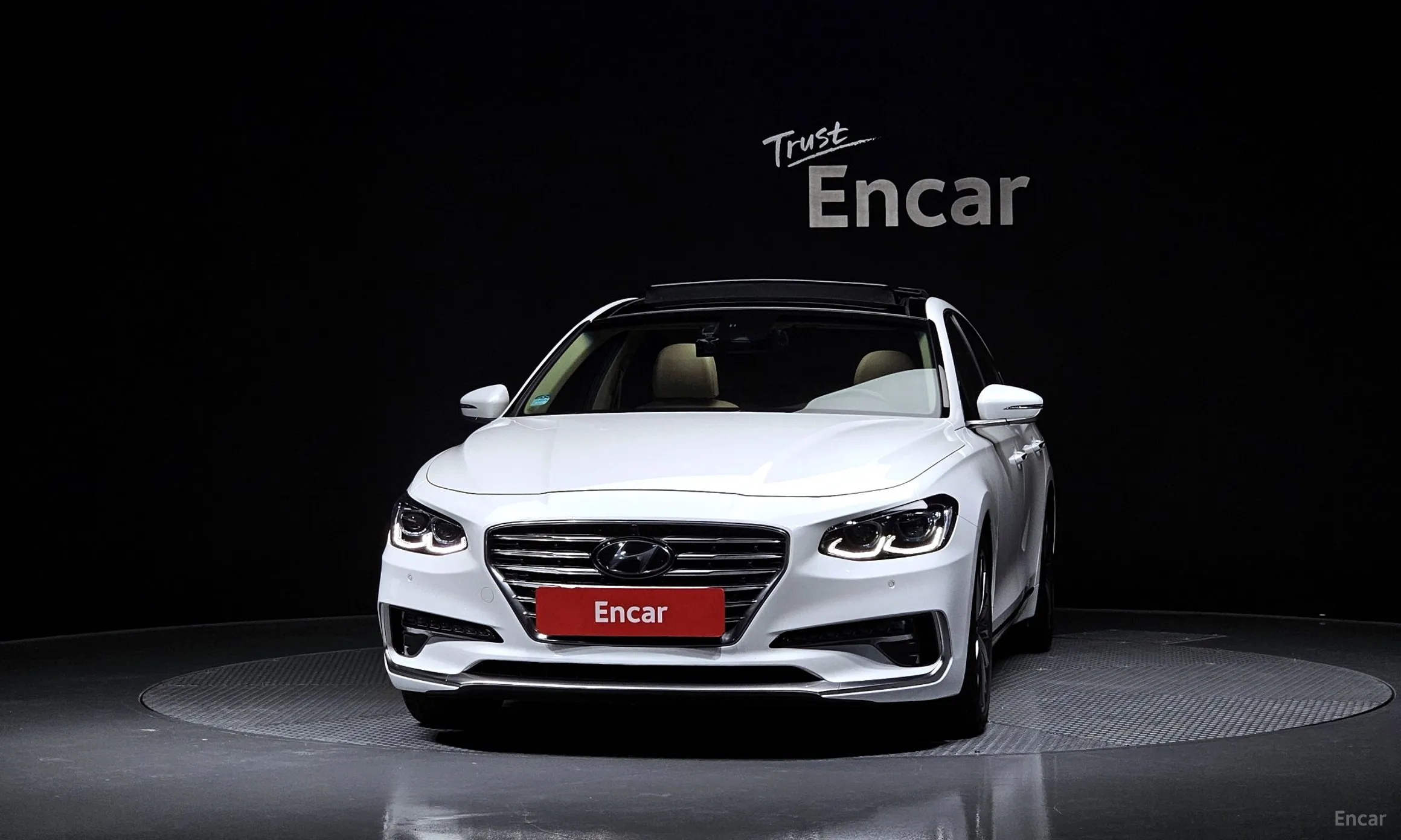 Hyundai Grandeur IG превью 3