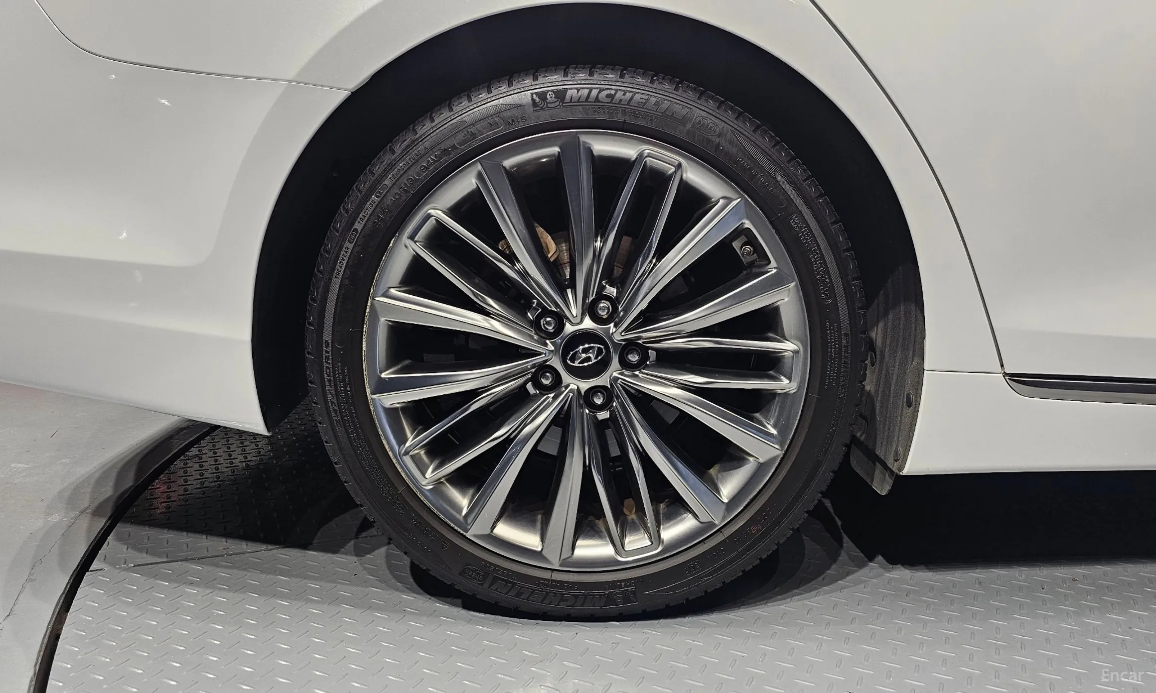 Hyundai Grandeur IG превью 5