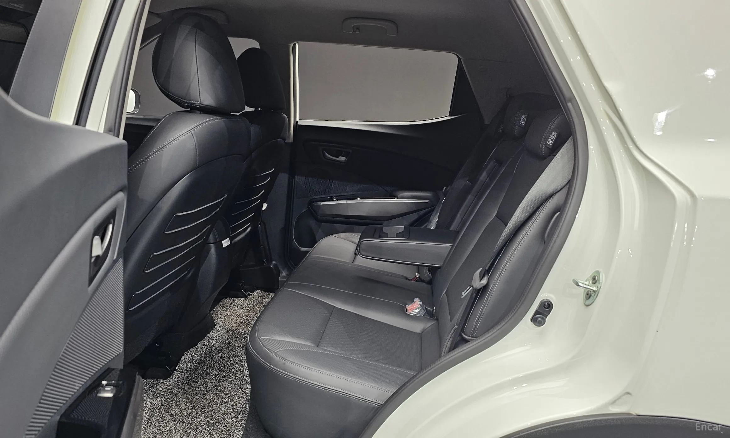 KG Mobility (SsangYong) Berry New Tivoli превью 11