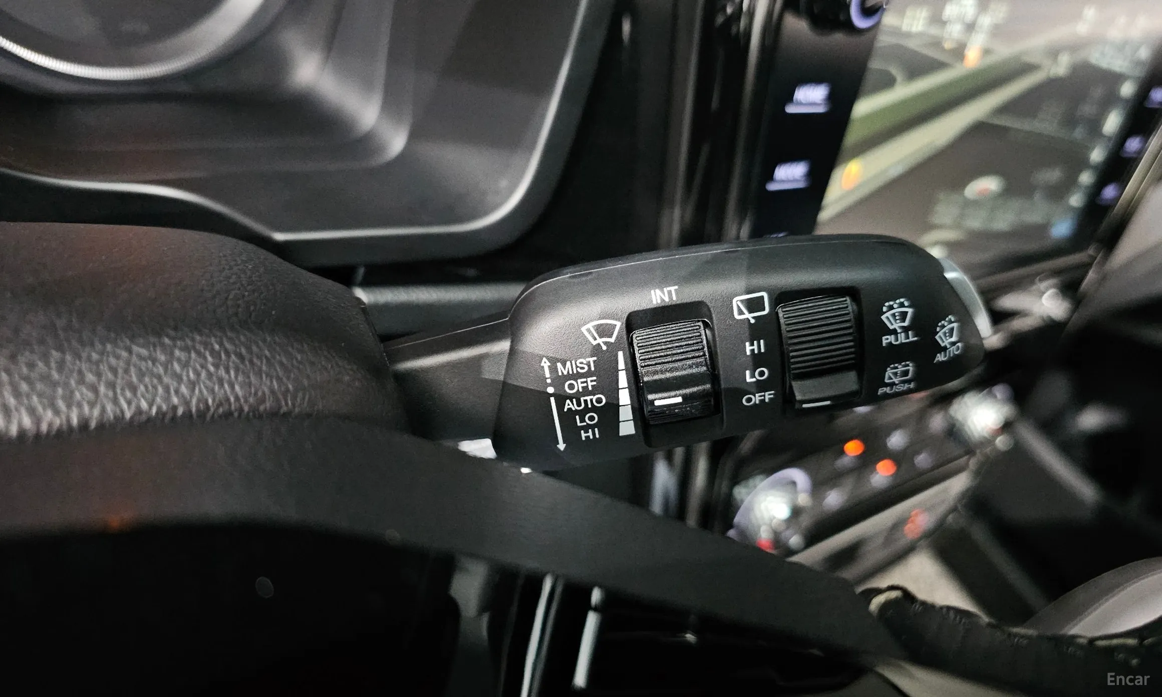 KG Mobility (SsangYong) Berry New Tivoli превью 16