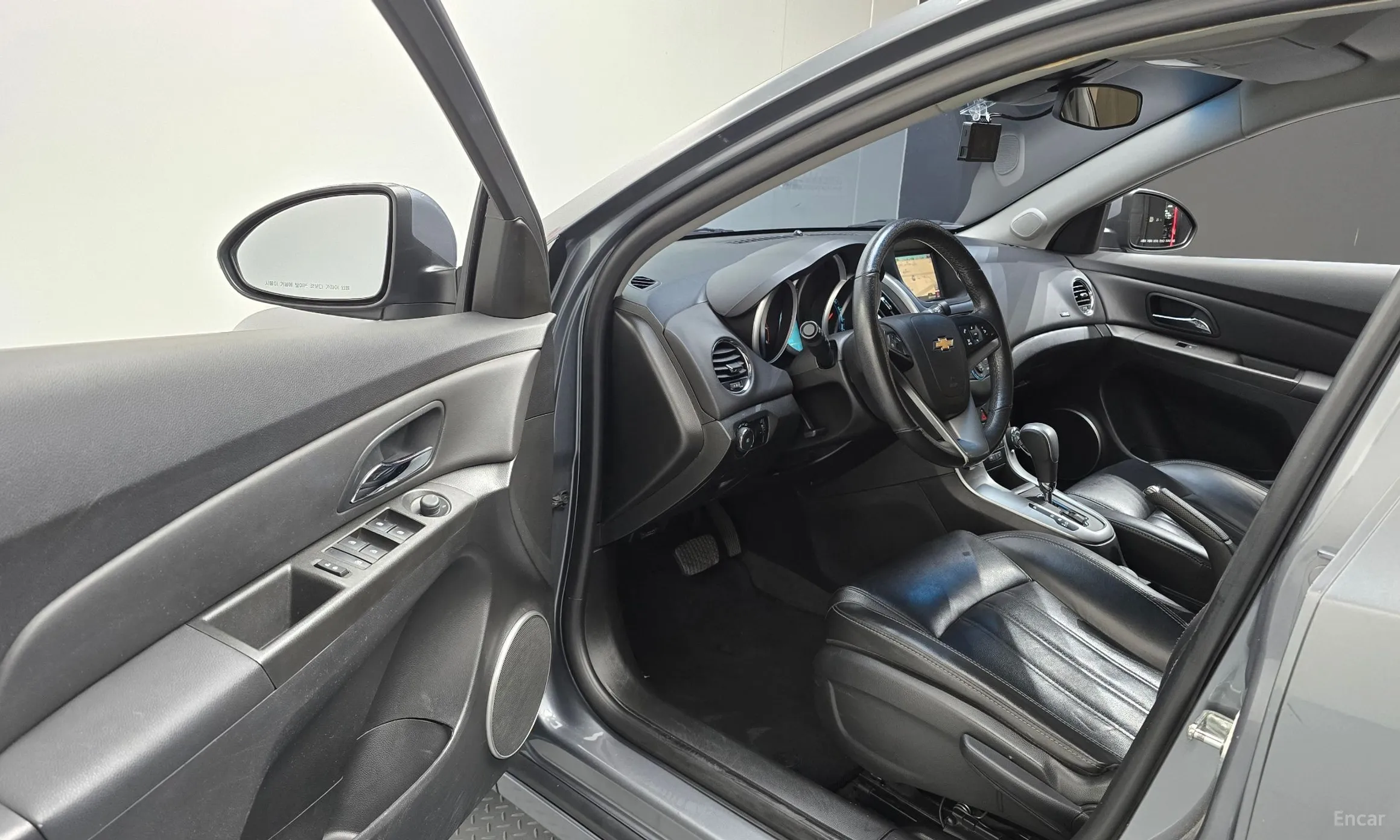 Chevrolet (GM Daewoo) Cruze превью 10