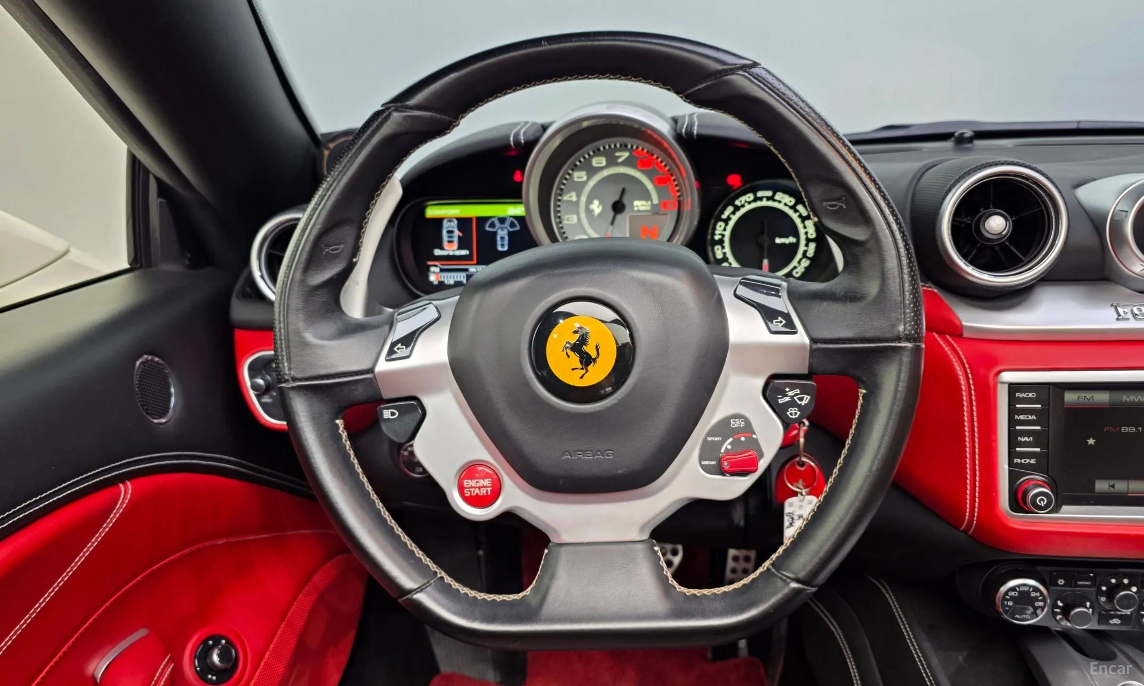 Ferrari California превью 13