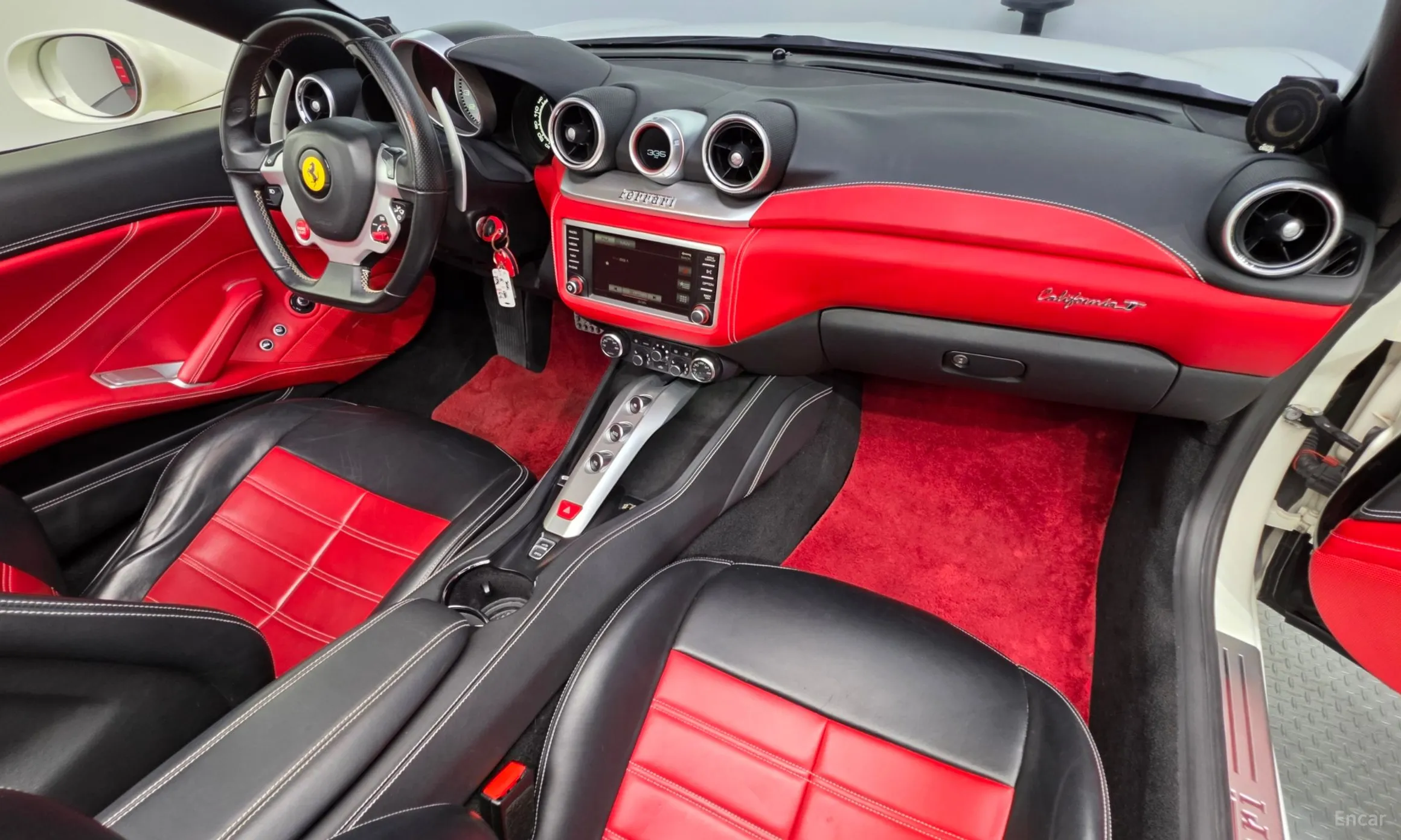 Ferrari California превью 7