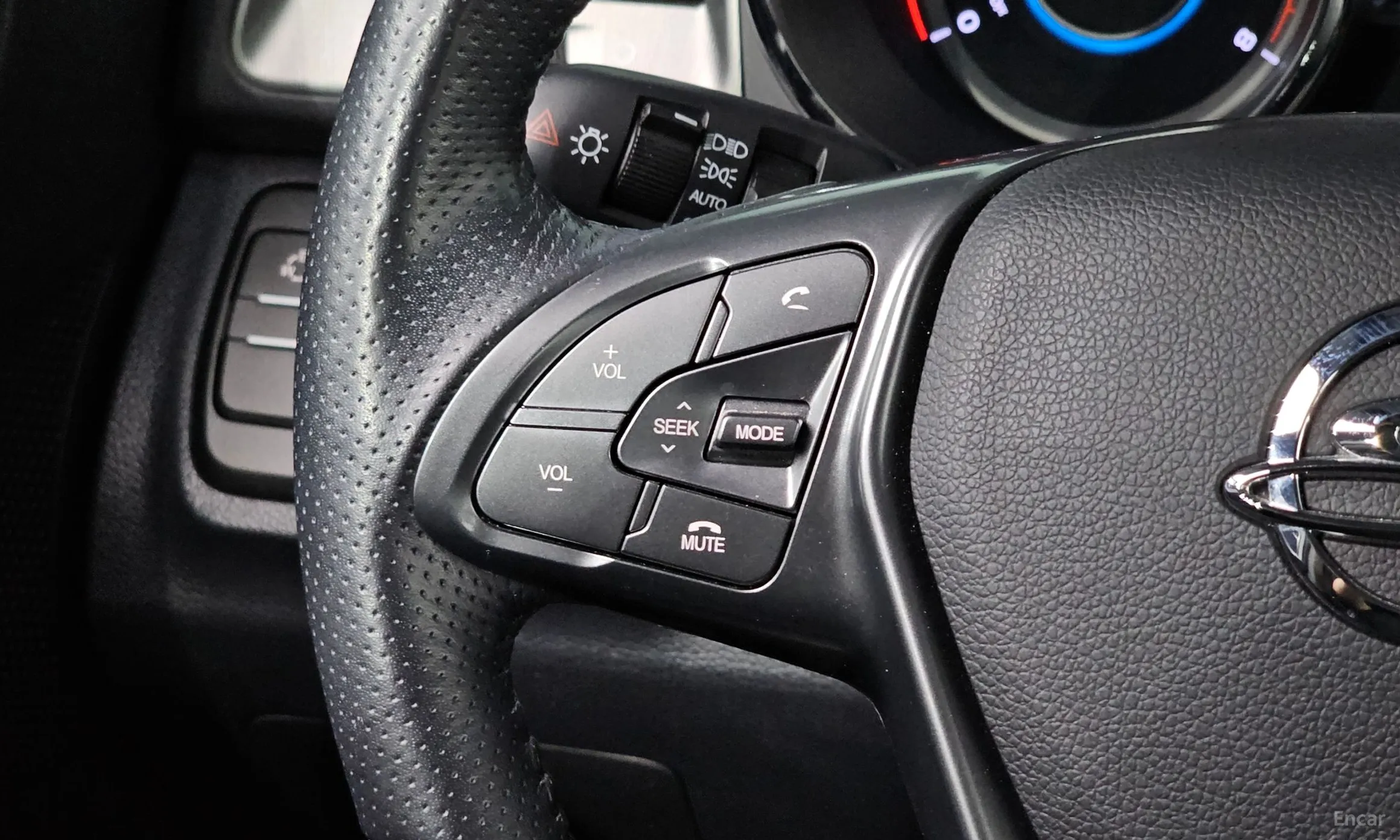 KG Mobility (SsangYong) Tivoli Armor превью 17