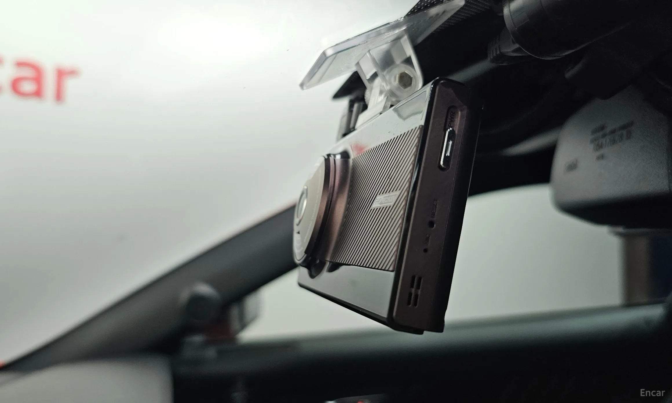 Ford Mustang превью 15