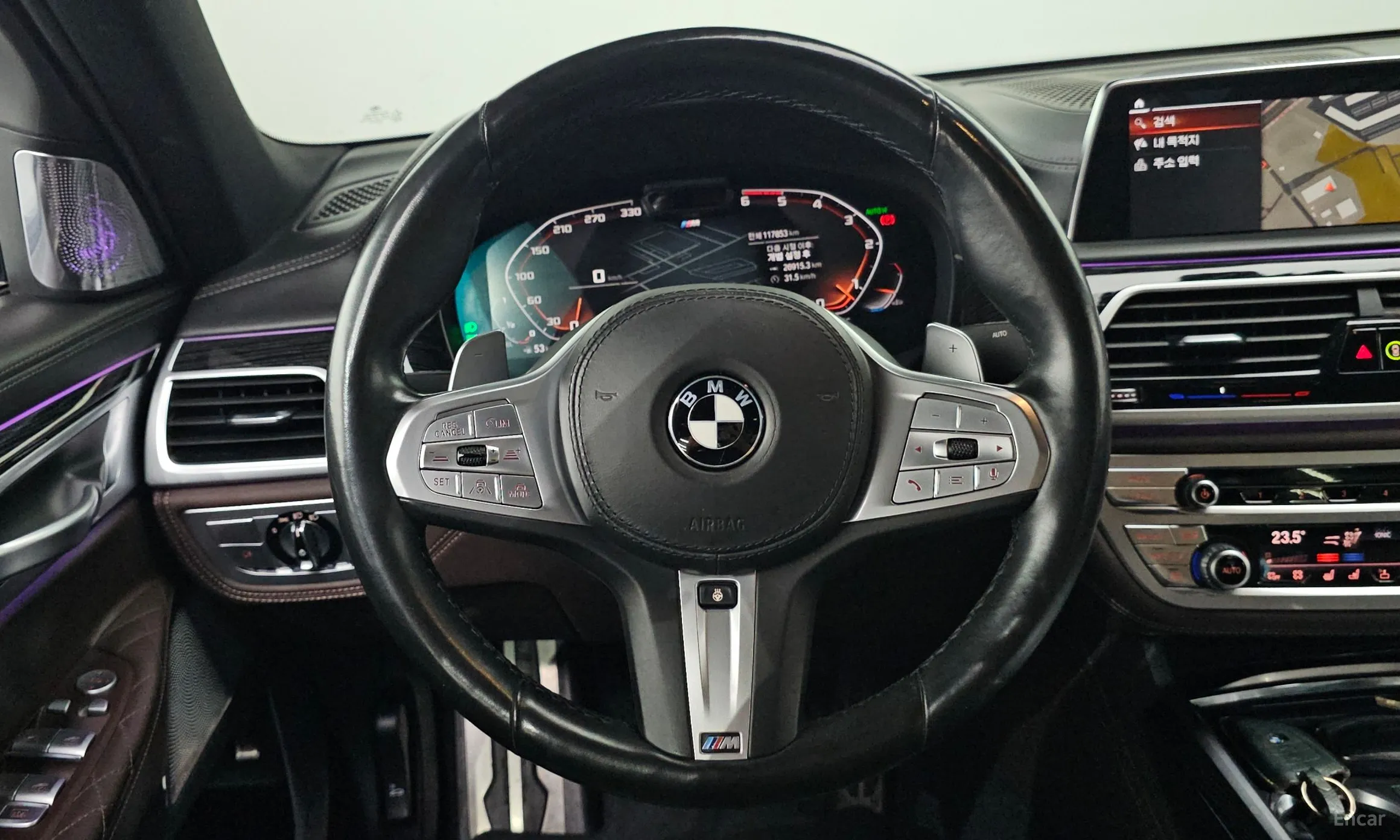 BMW 7 Series (G11) превью 13