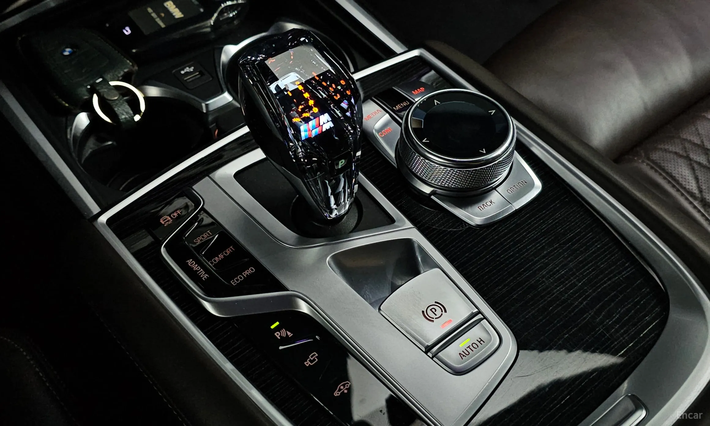 BMW 7 Series (G11) превью 9