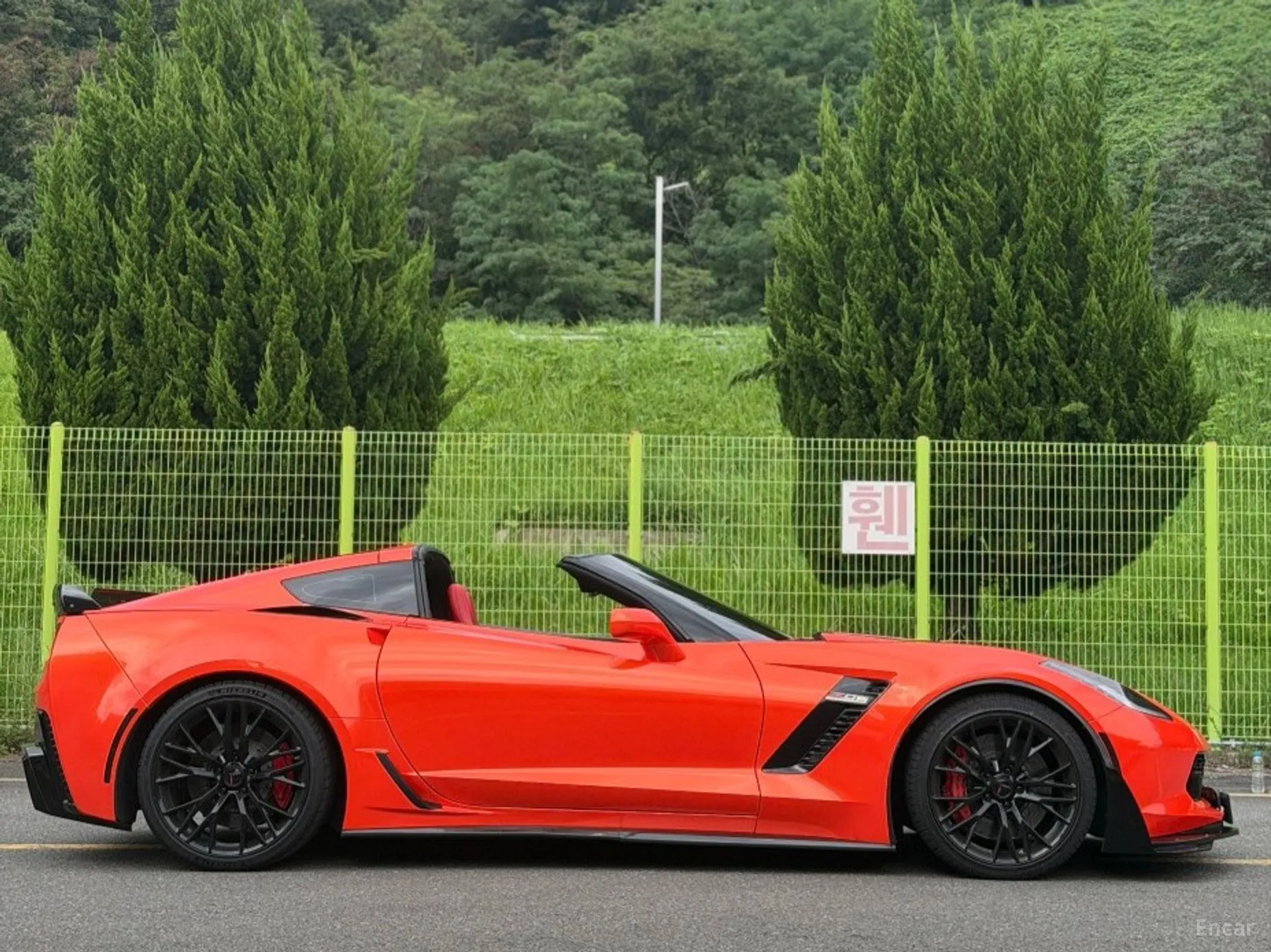 Chevrolet Corvette превью 6