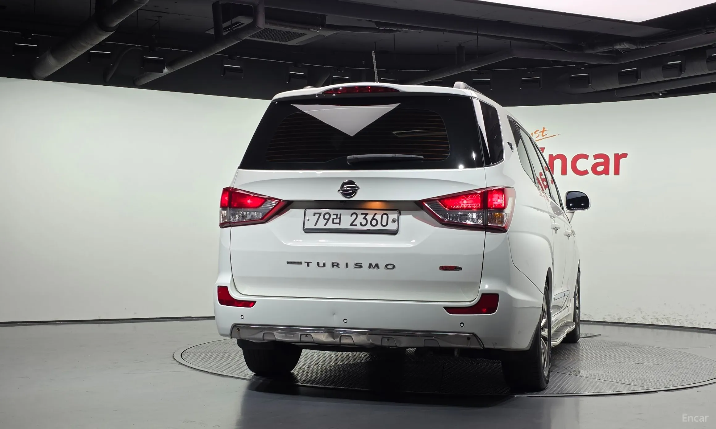 KG Mobility (SsangYong) Korando Turismo превью 4