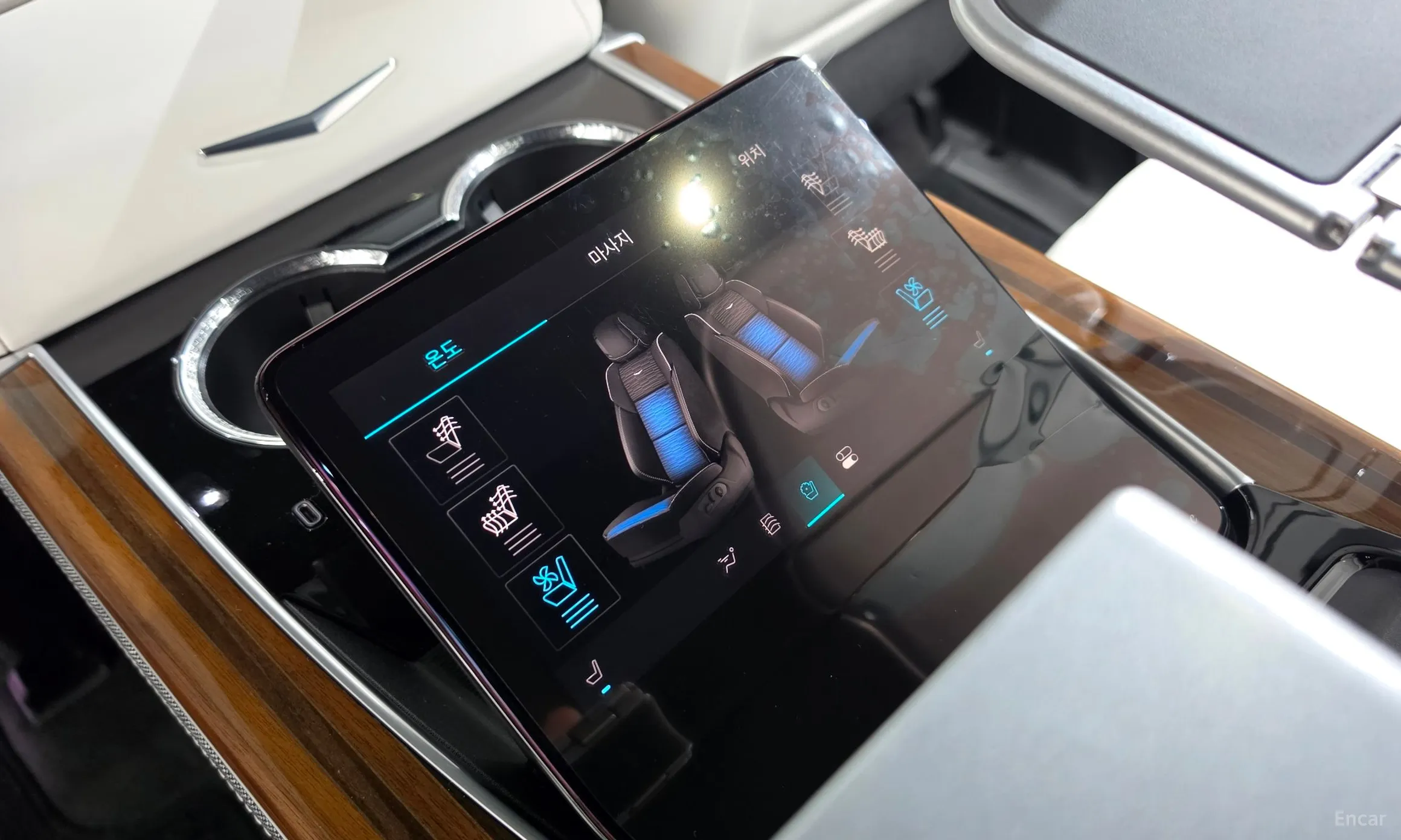 Cadillac Escalade 5th Generation превью 20