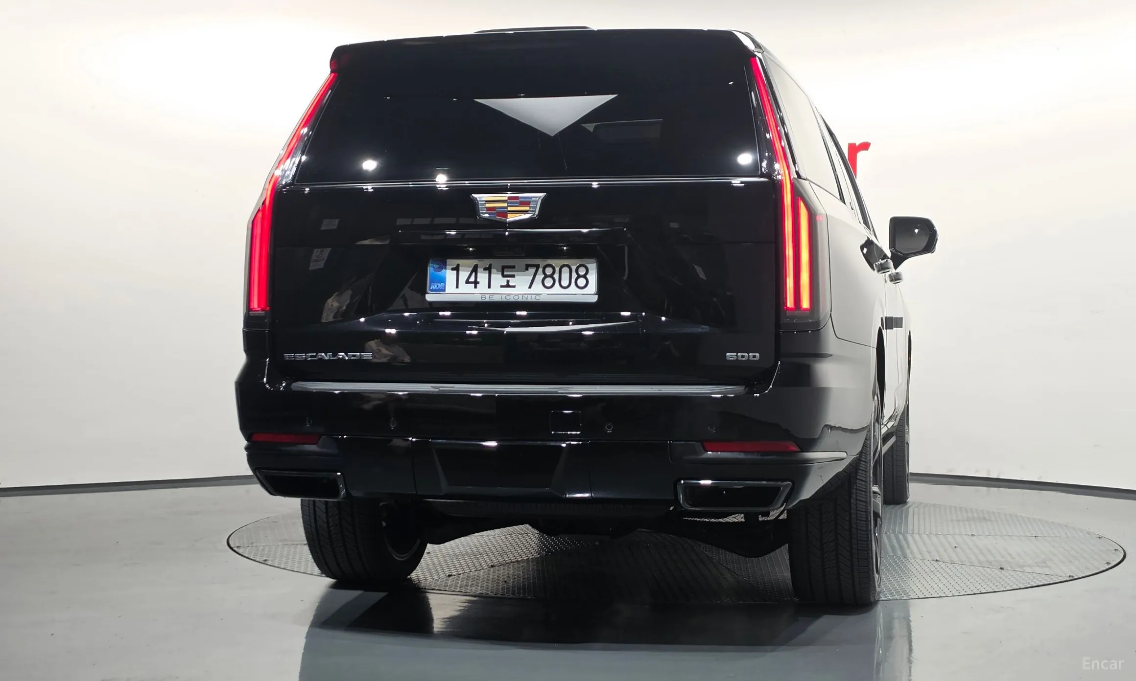Cadillac Escalade 5th Generation превью 4