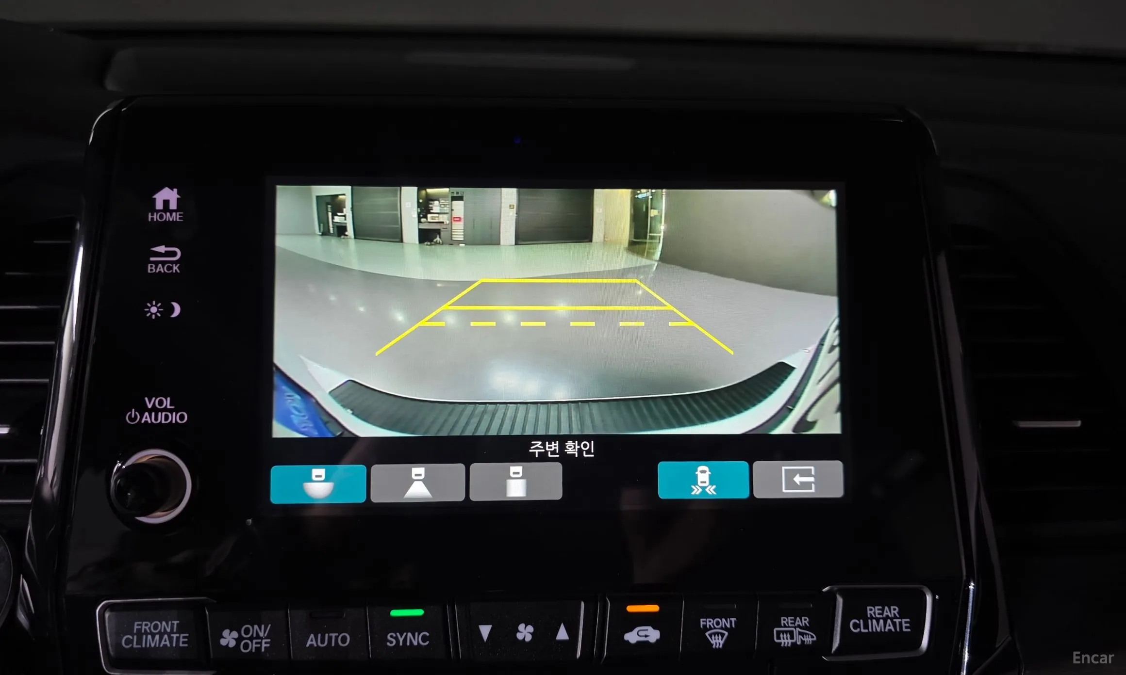 Honda Odyssey превью 15