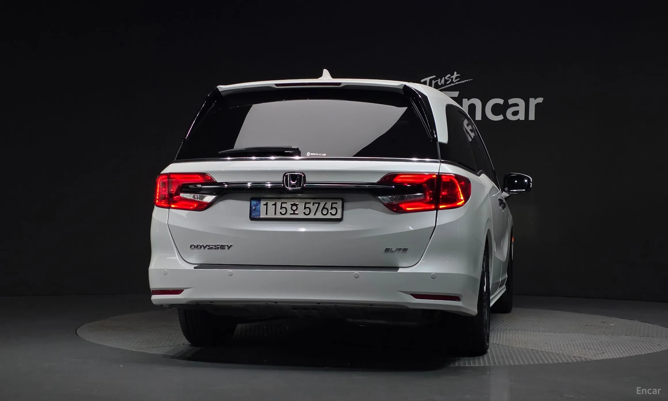 Honda Odyssey превью 4