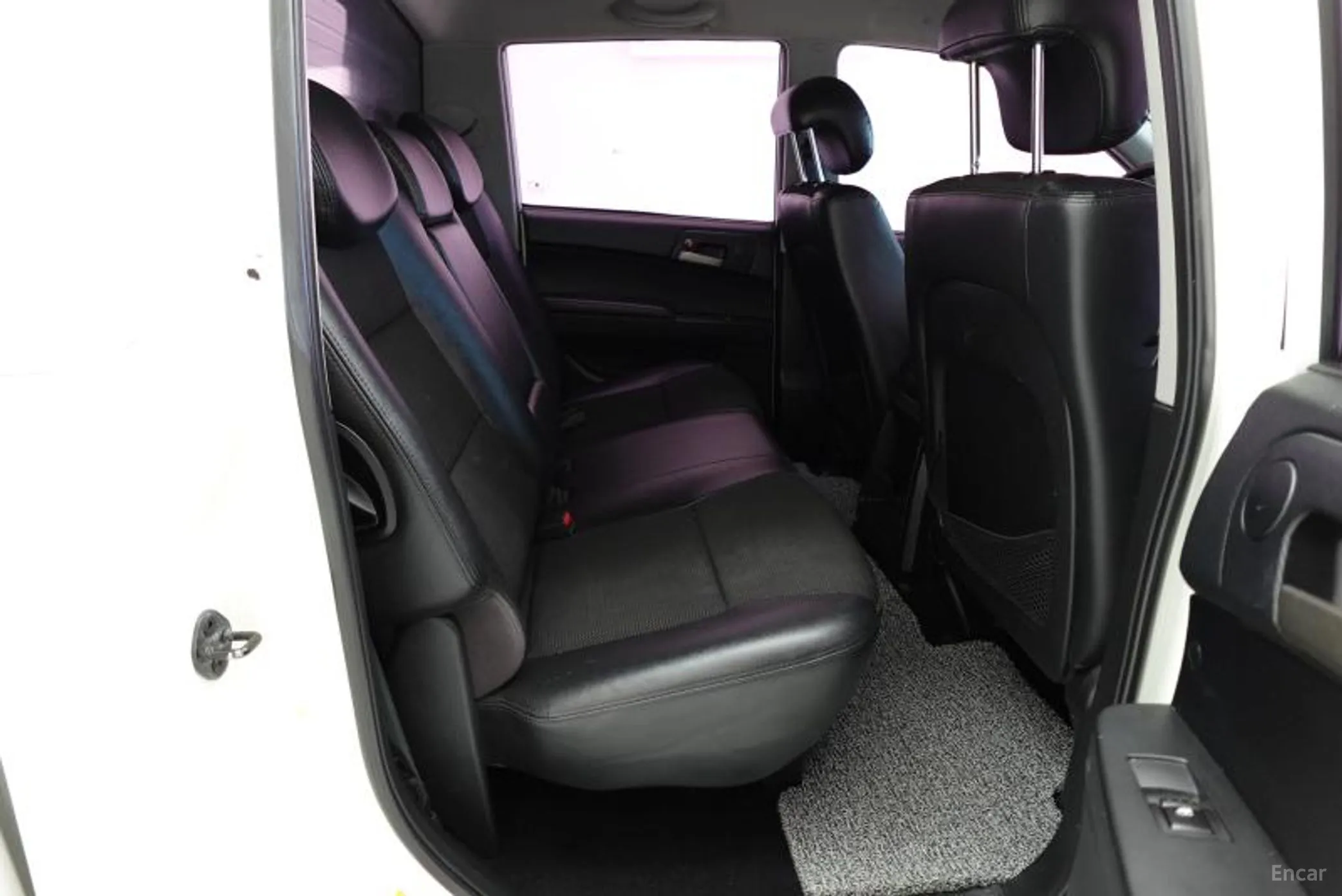 KG Mobility (SsangYong) Korando Sports превью 13