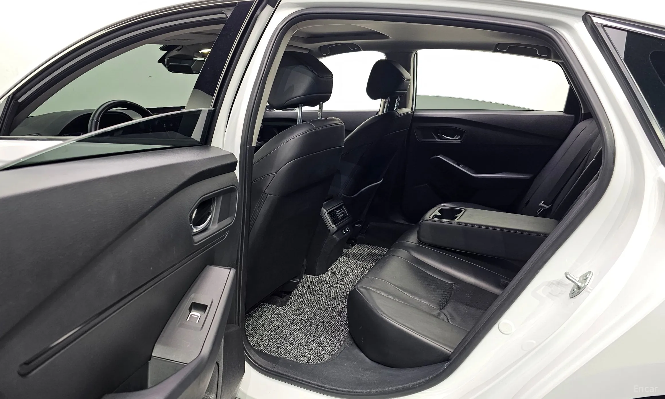Honda Accord 11th Generation превью 11