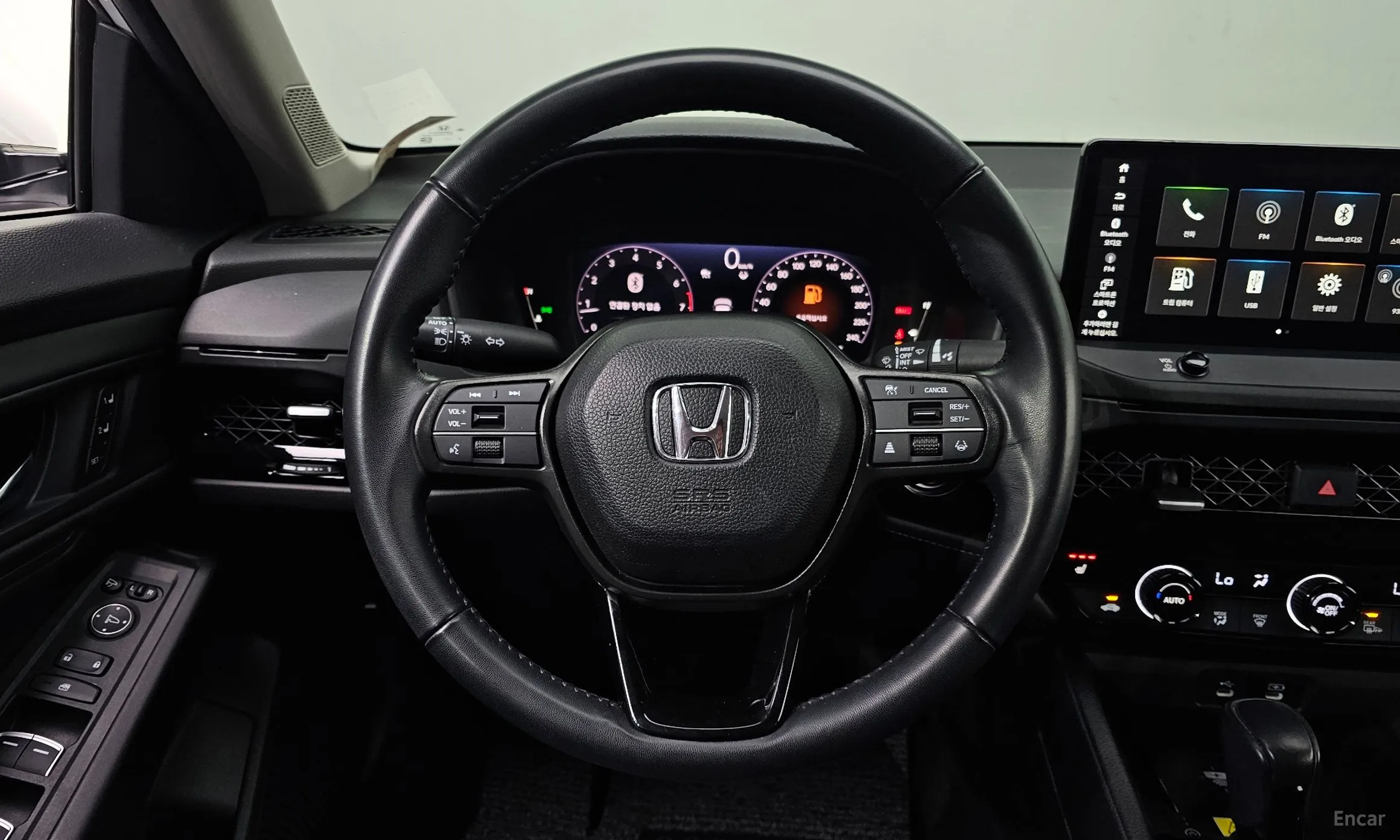 Honda Accord 11th Generation превью 14