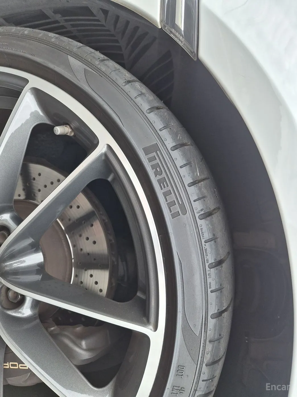 Porsche 911 (992) превью 6