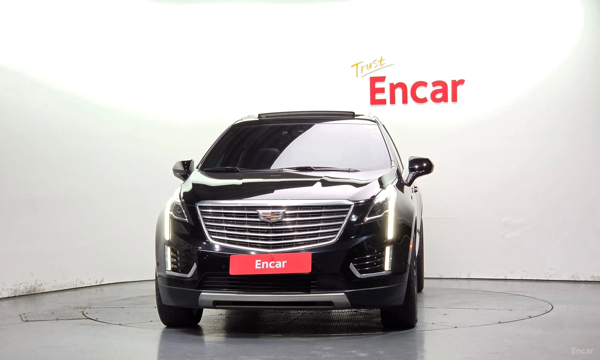 Cadillac XT5 превью 3