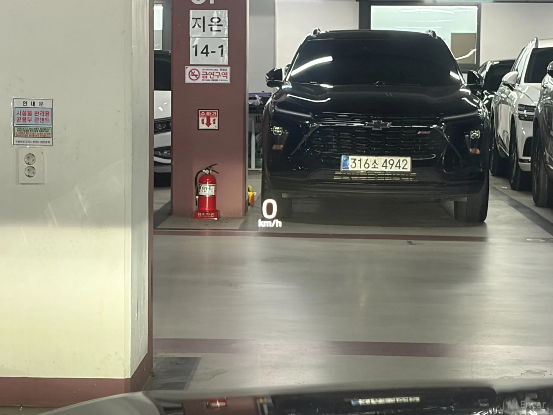 Volvo S90 превью 10