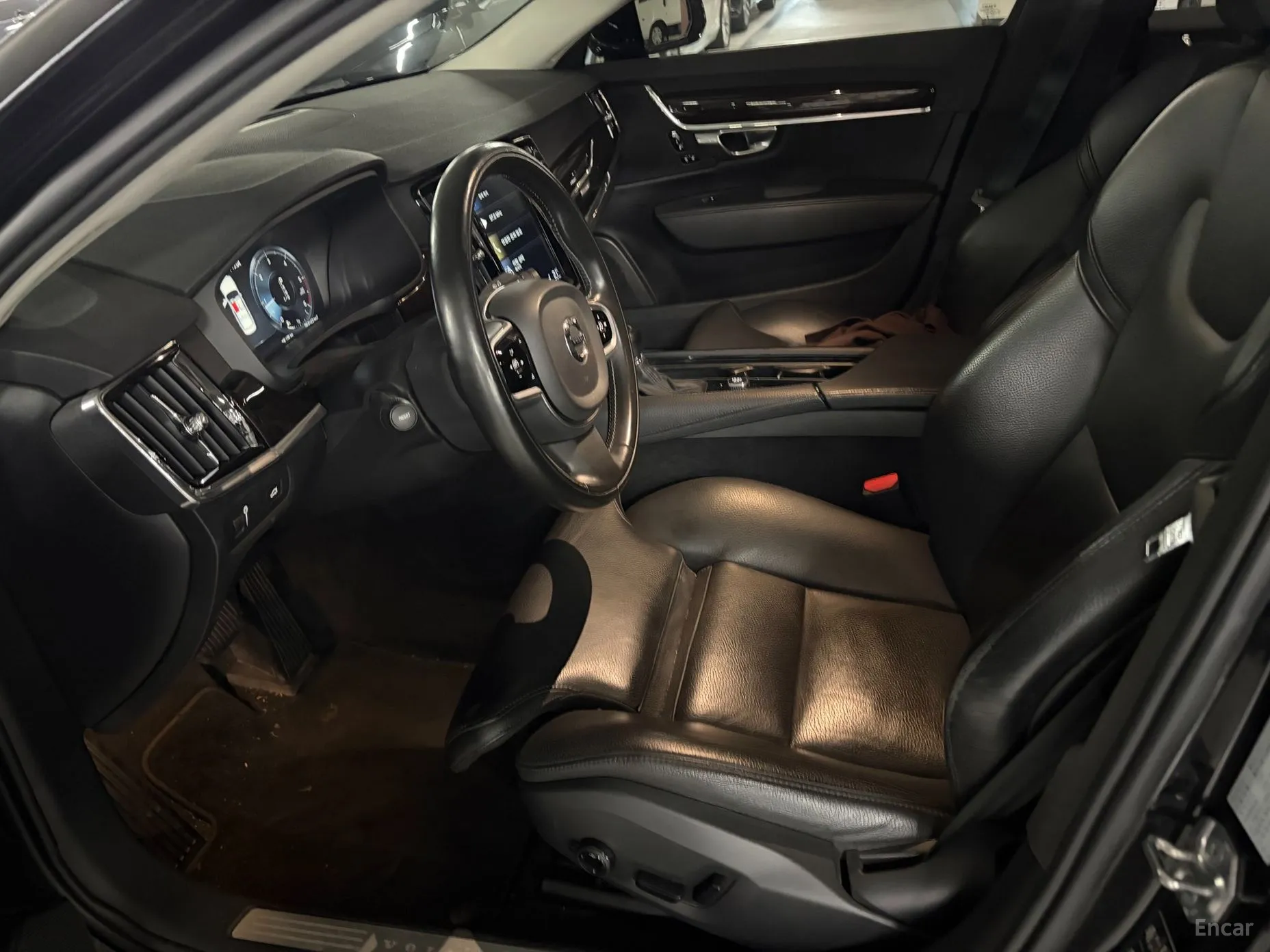 Volvo S90 превью 4