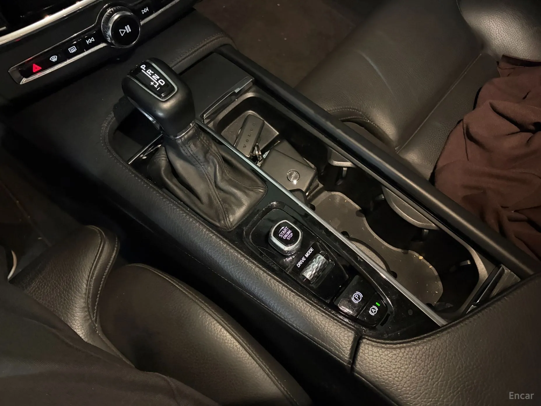 Volvo S90 превью 8