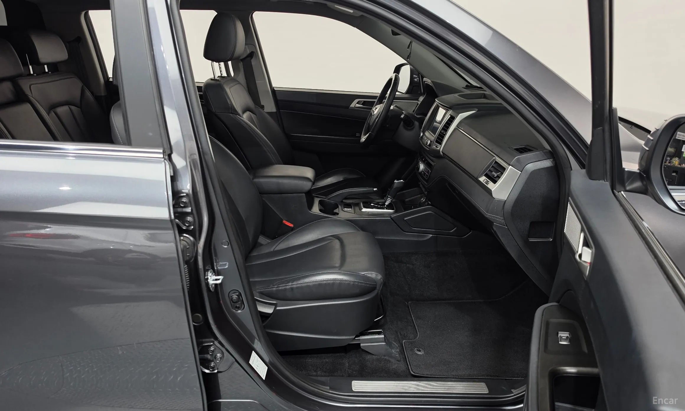 KG Mobility (SsangYong) Rexton Sports превью 11