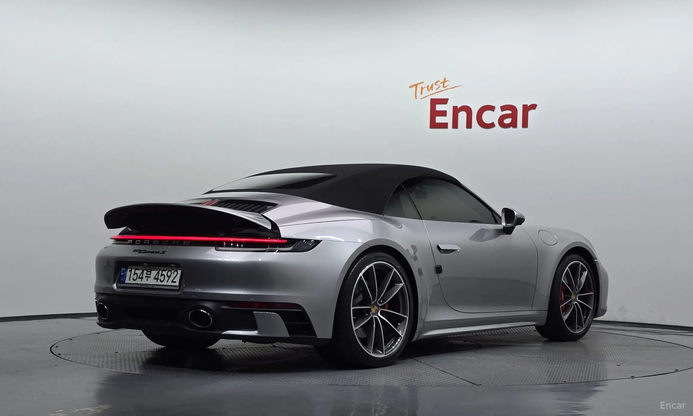 Porsche 911 (992) превью 2