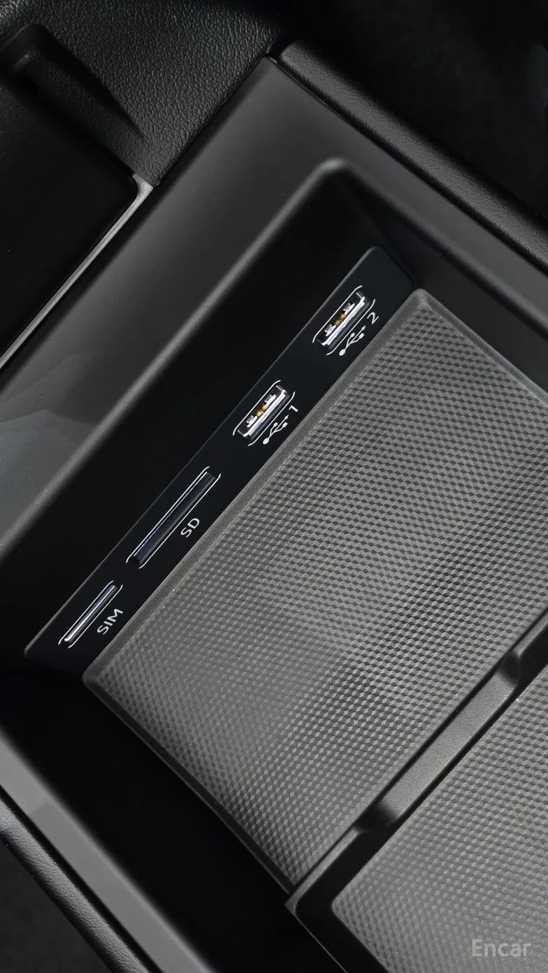 Porsche 911 (992) превью 17