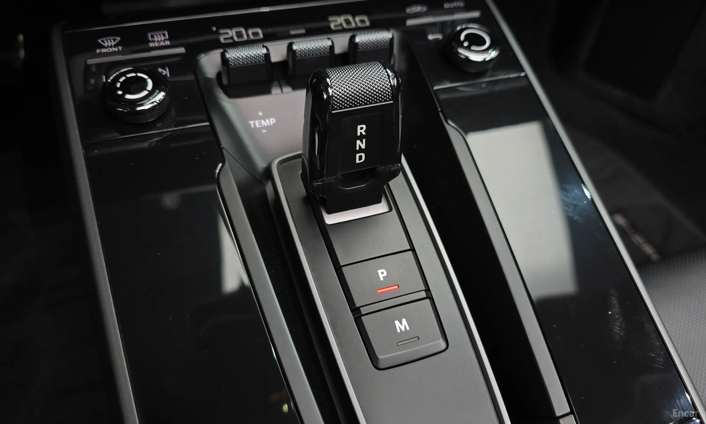 Porsche 911 (992) превью 9