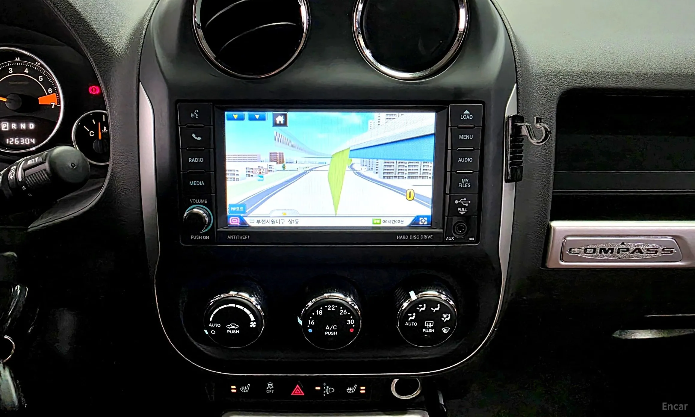 Jeep Compass превью 14