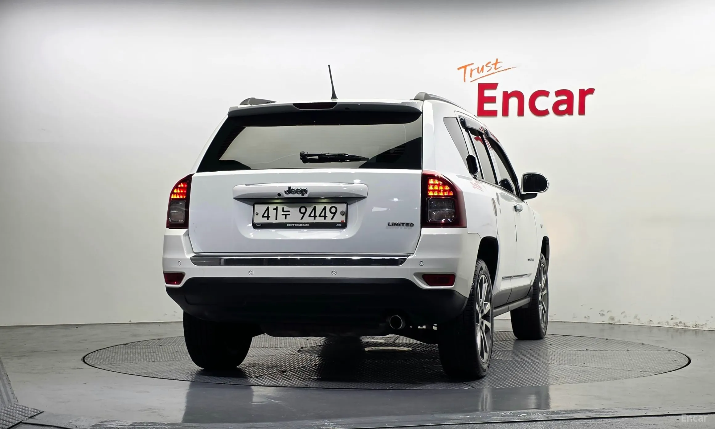 Jeep Compass превью 4