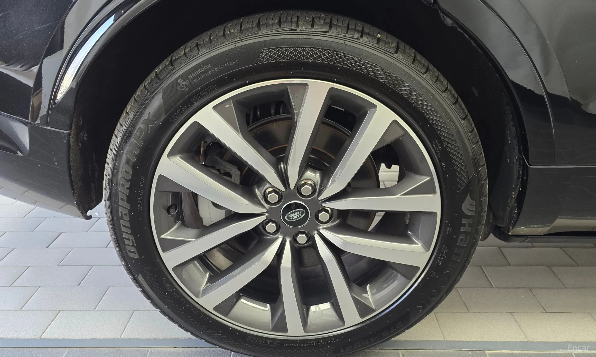 Land Rover Discovery 5 превью 5