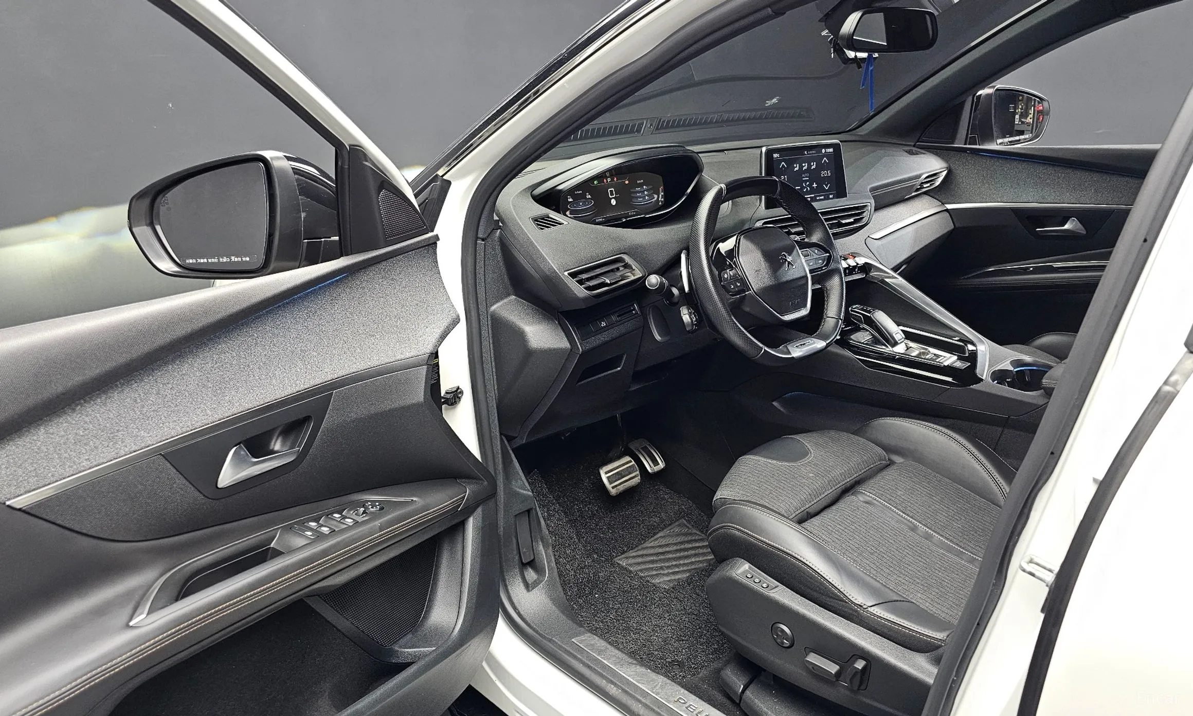 Peugeot 3008 2nd generation превью 10