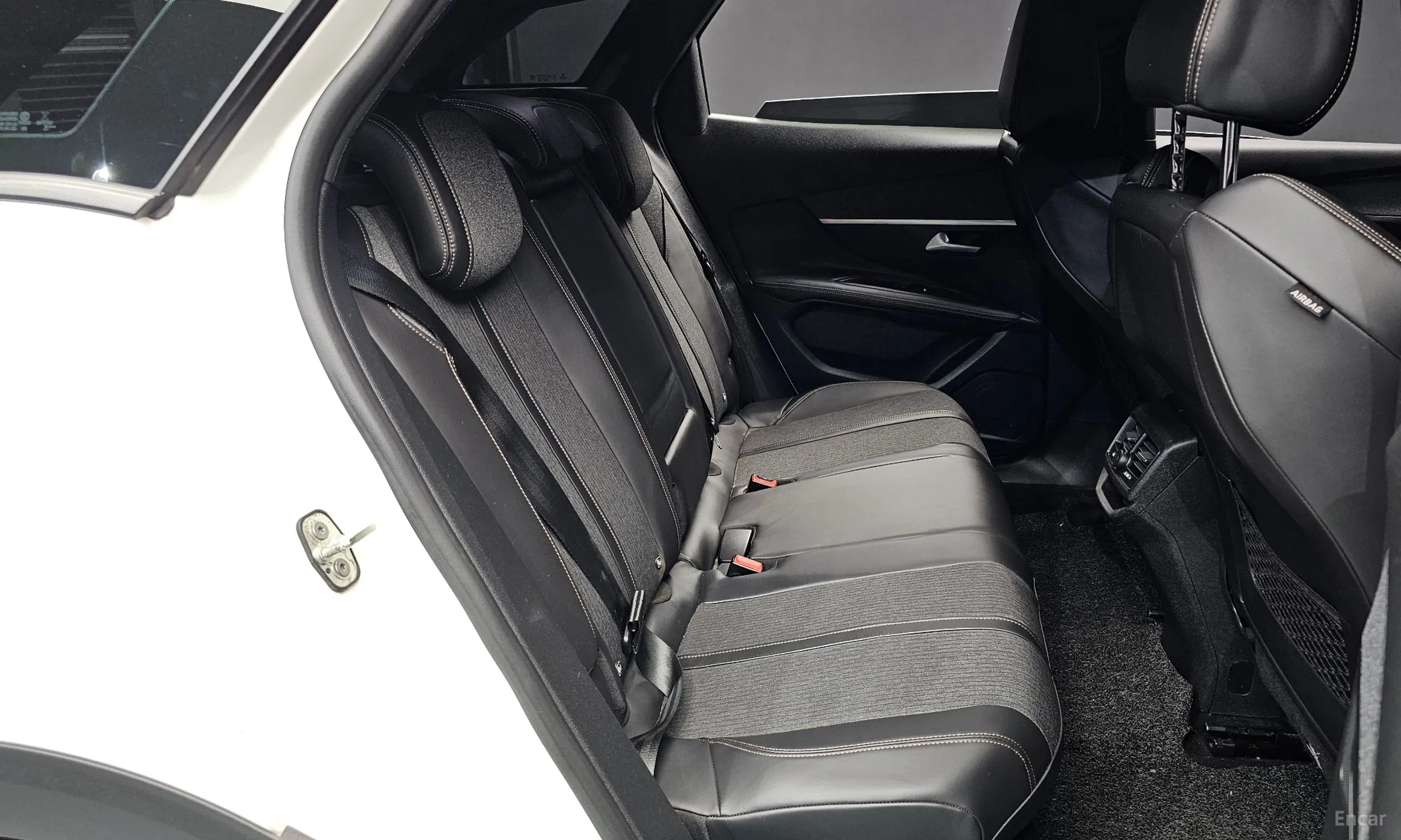 Peugeot 3008 2nd generation превью 12