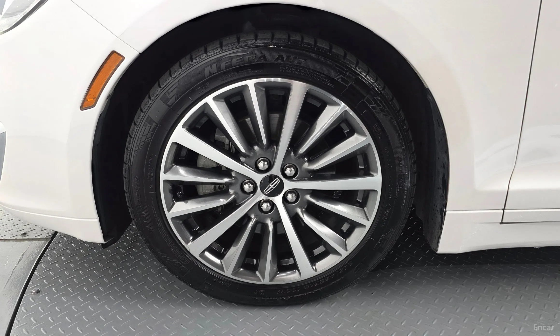 Lincoln New MKZ превью 5