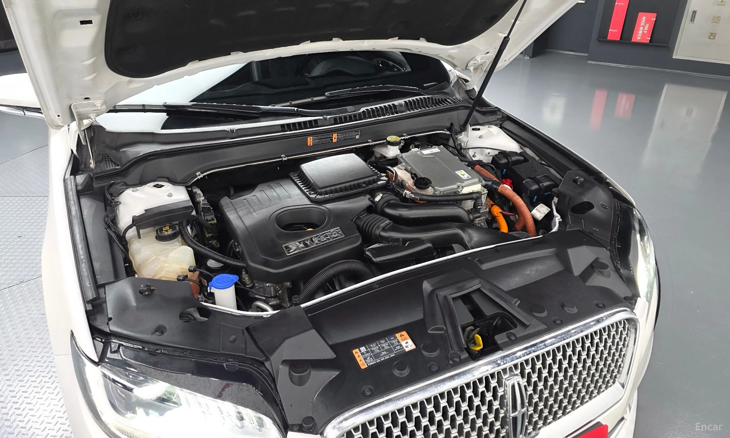Lincoln New MKZ превью 6