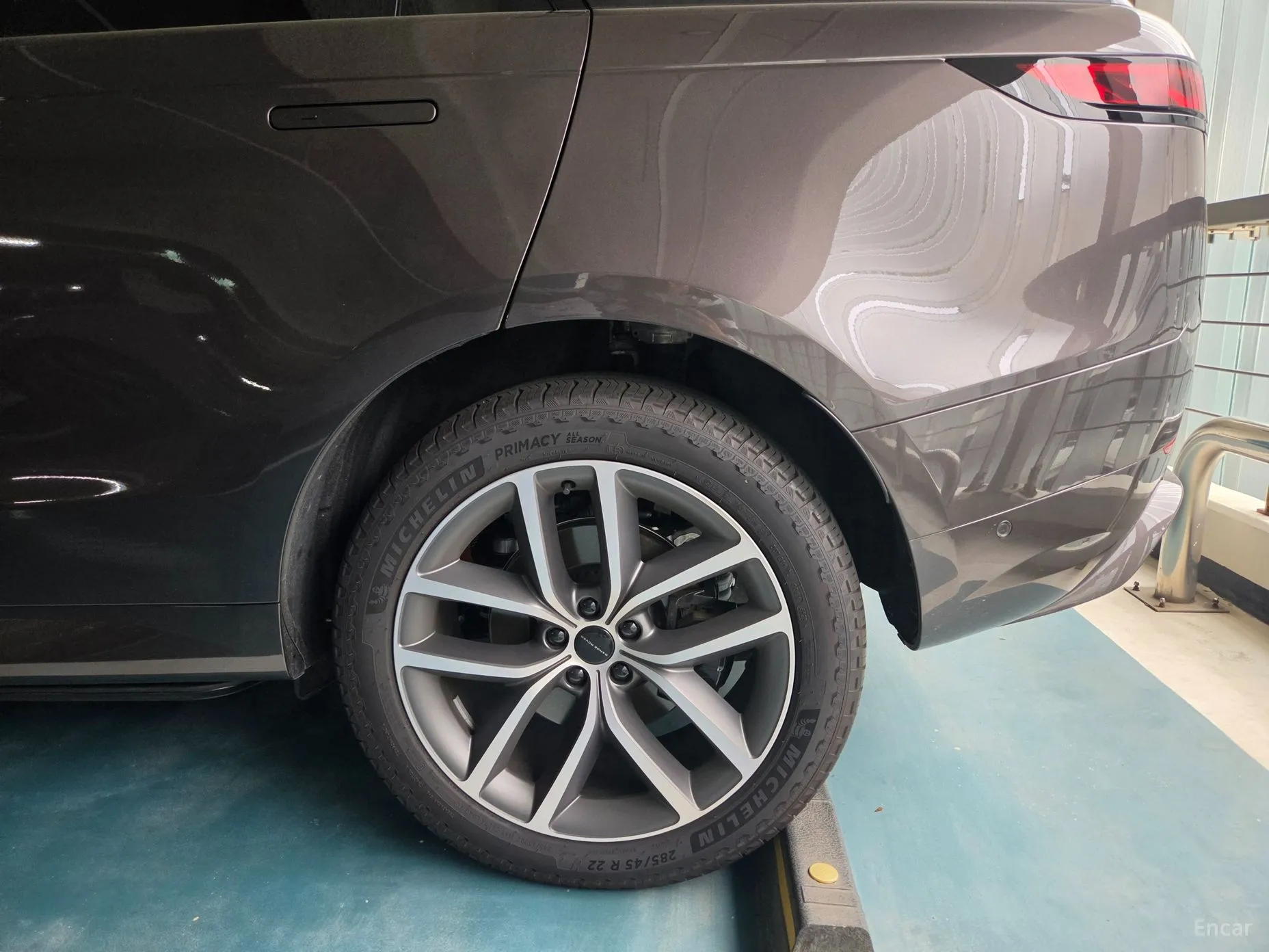 Land Rover Range Rover Sport 3rd Generation превью 6
