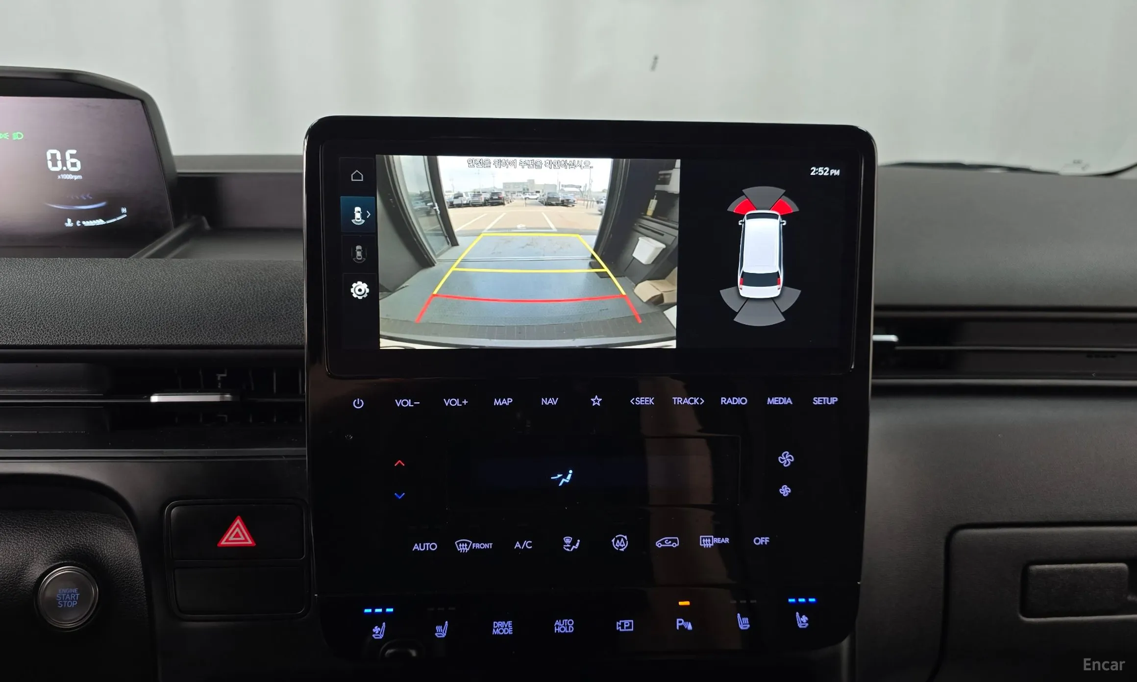 Hyundai Staria превью 14