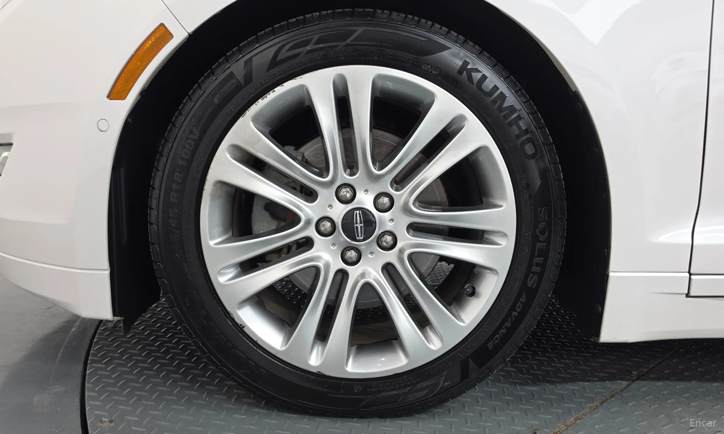 Lincoln New MKZ превью 5