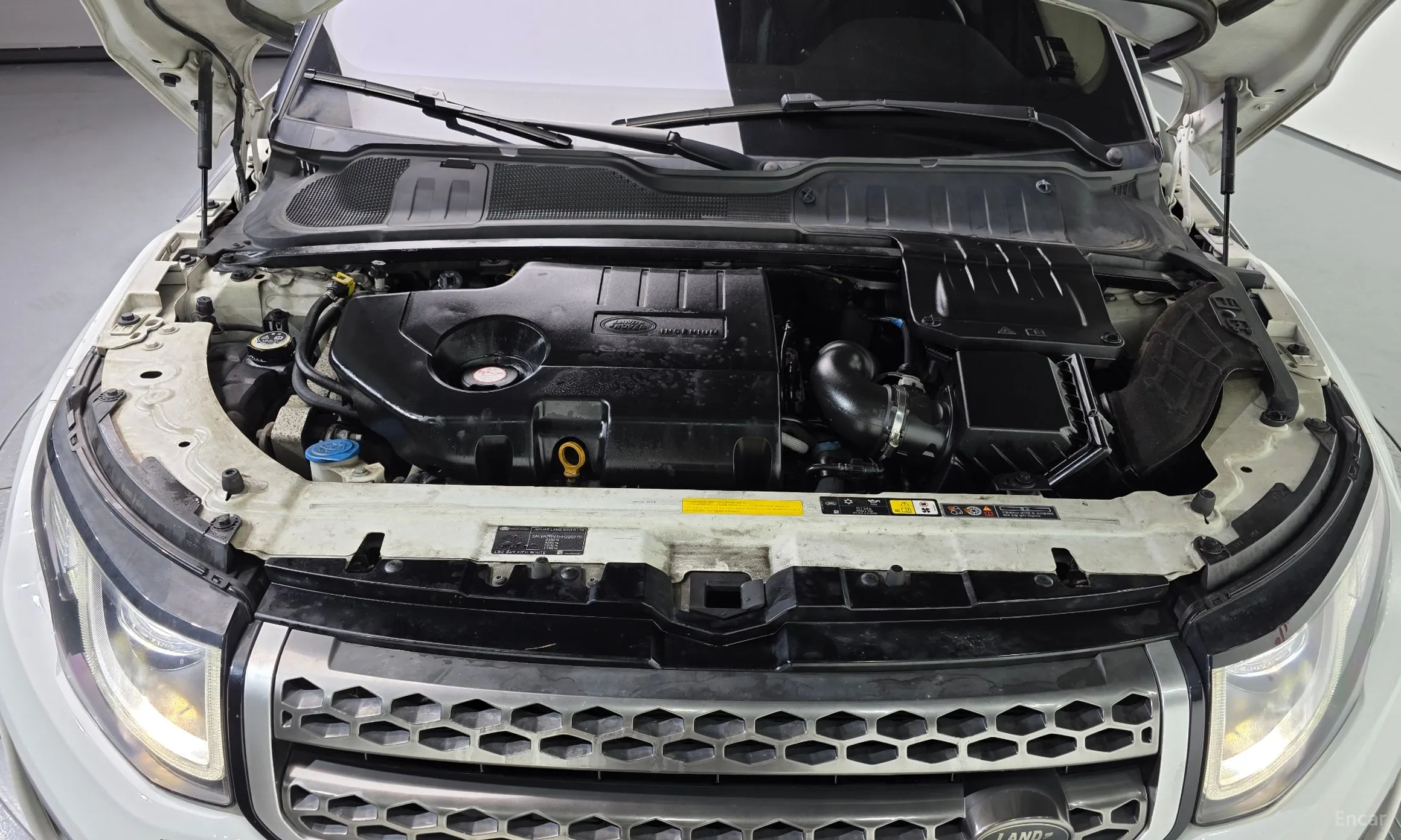 Land Rover Range Rover Evoque превью 6