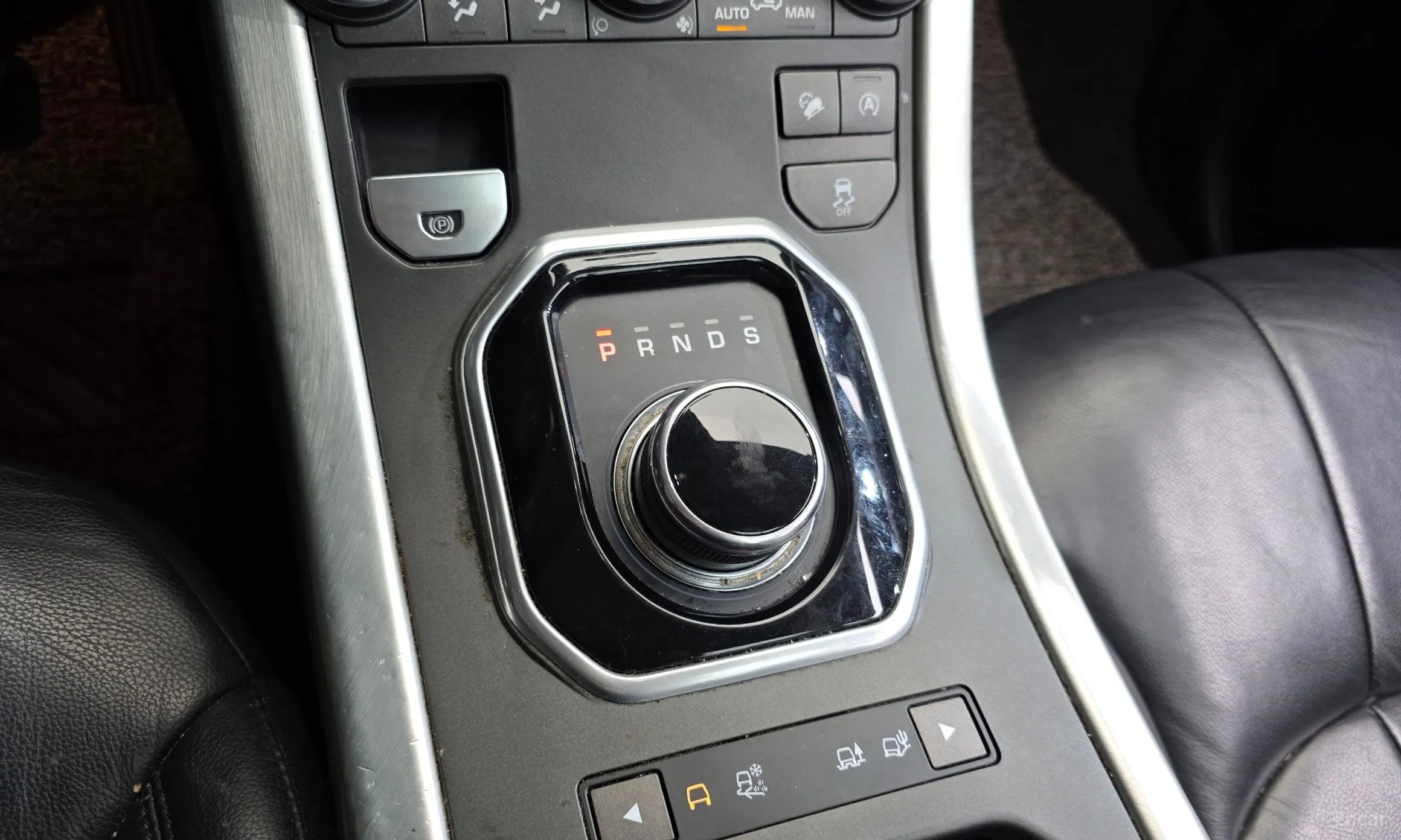 Land Rover Range Rover Evoque превью 9
