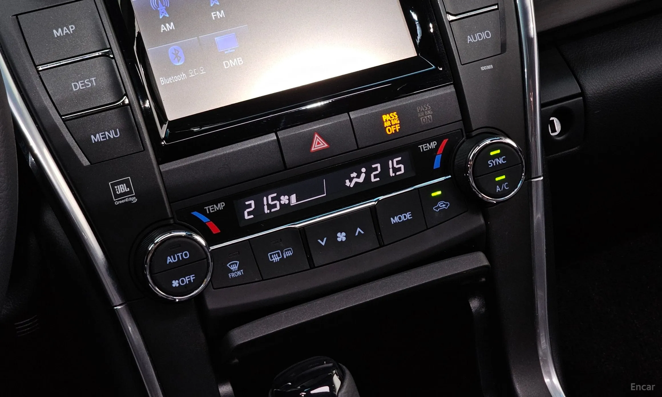 Toyota New Camry превью 19
