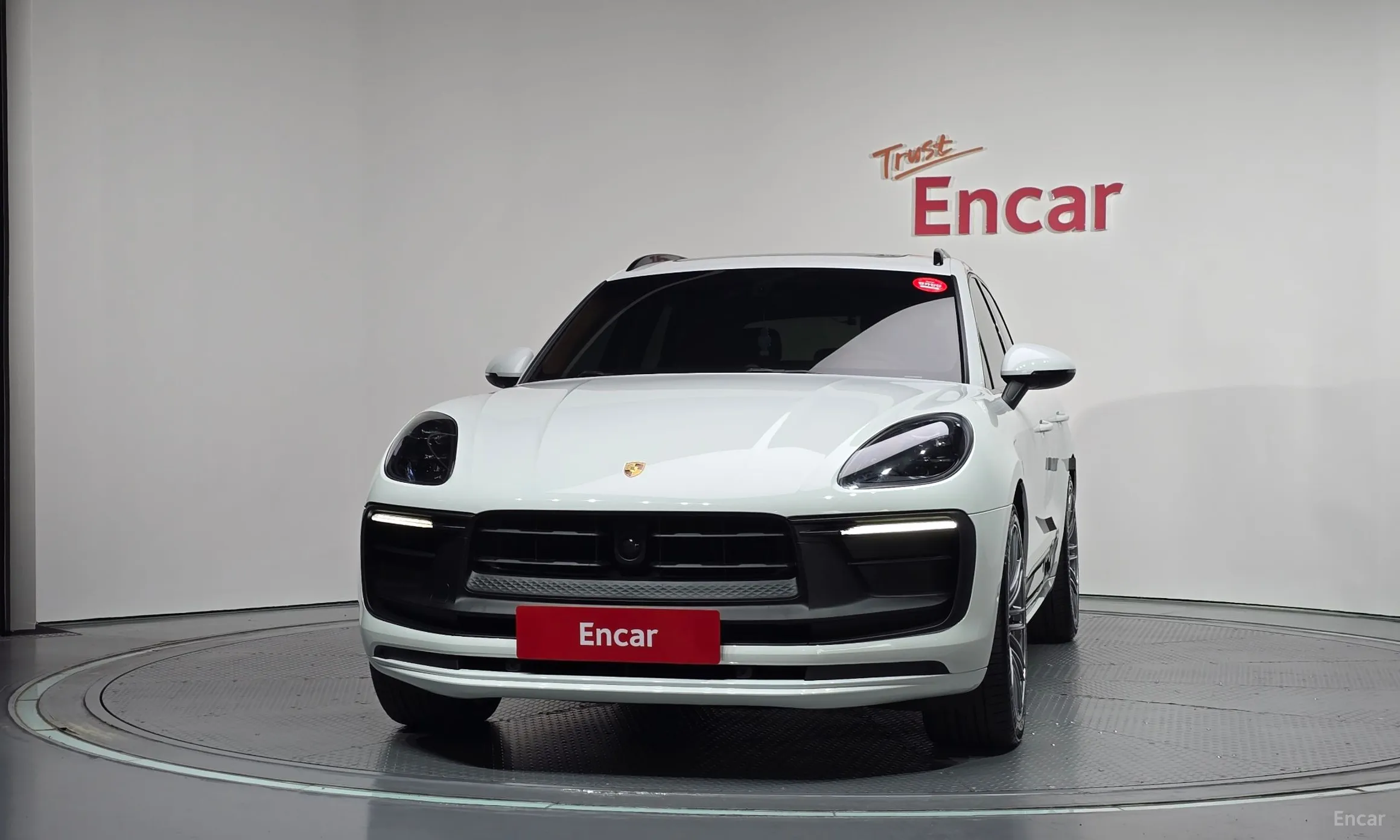 Porsche Macan превью 3